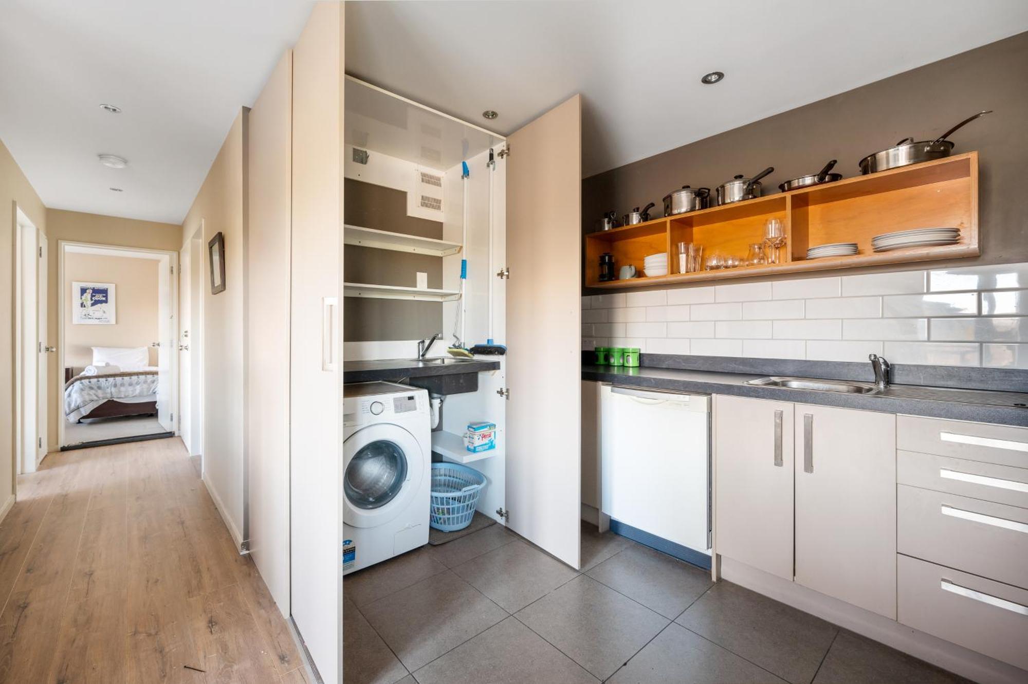 Criffel Garden Apartment Wanaka Buitenkant foto