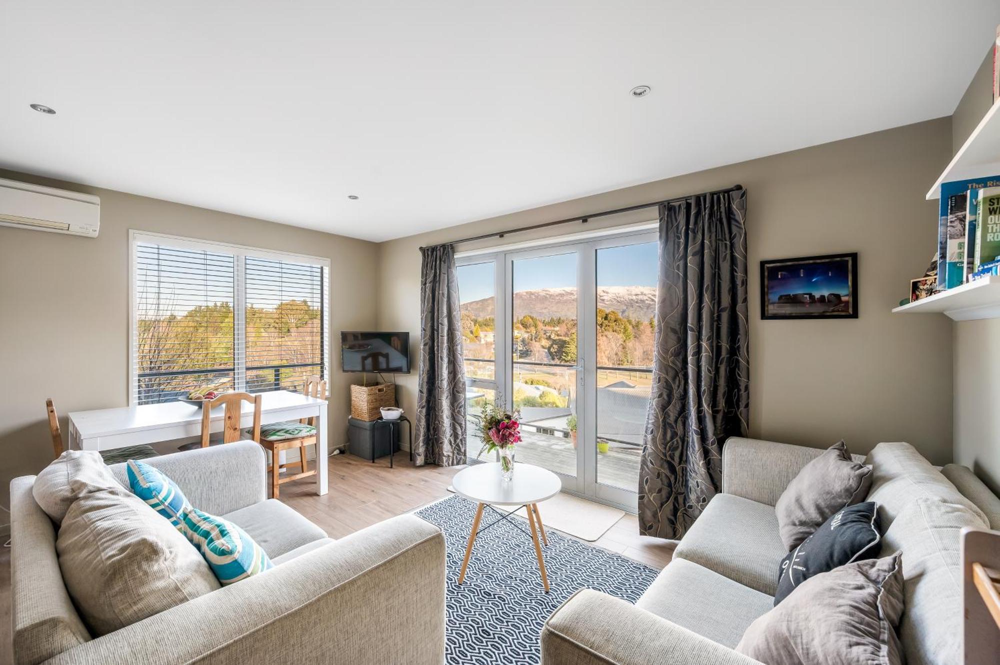 Criffel Garden Apartment Wanaka Buitenkant foto
