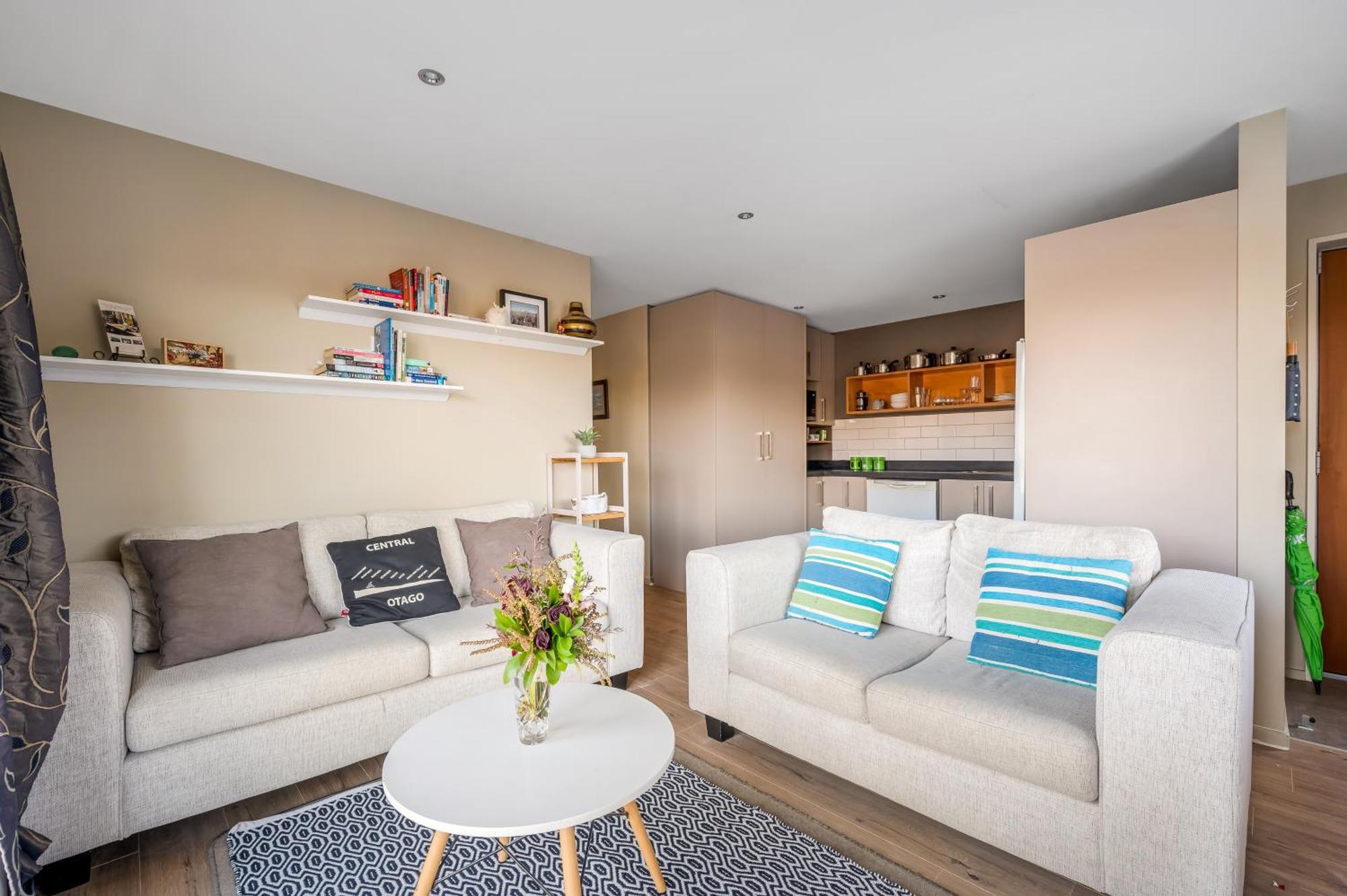 Criffel Garden Apartment Wanaka Buitenkant foto
