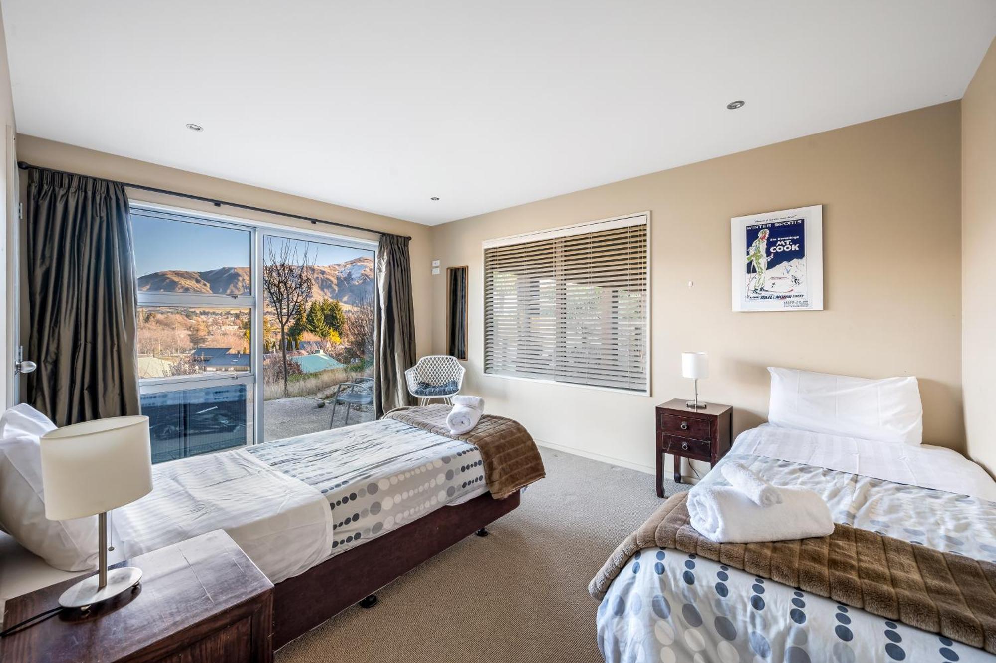 Criffel Garden Apartment Wanaka Buitenkant foto